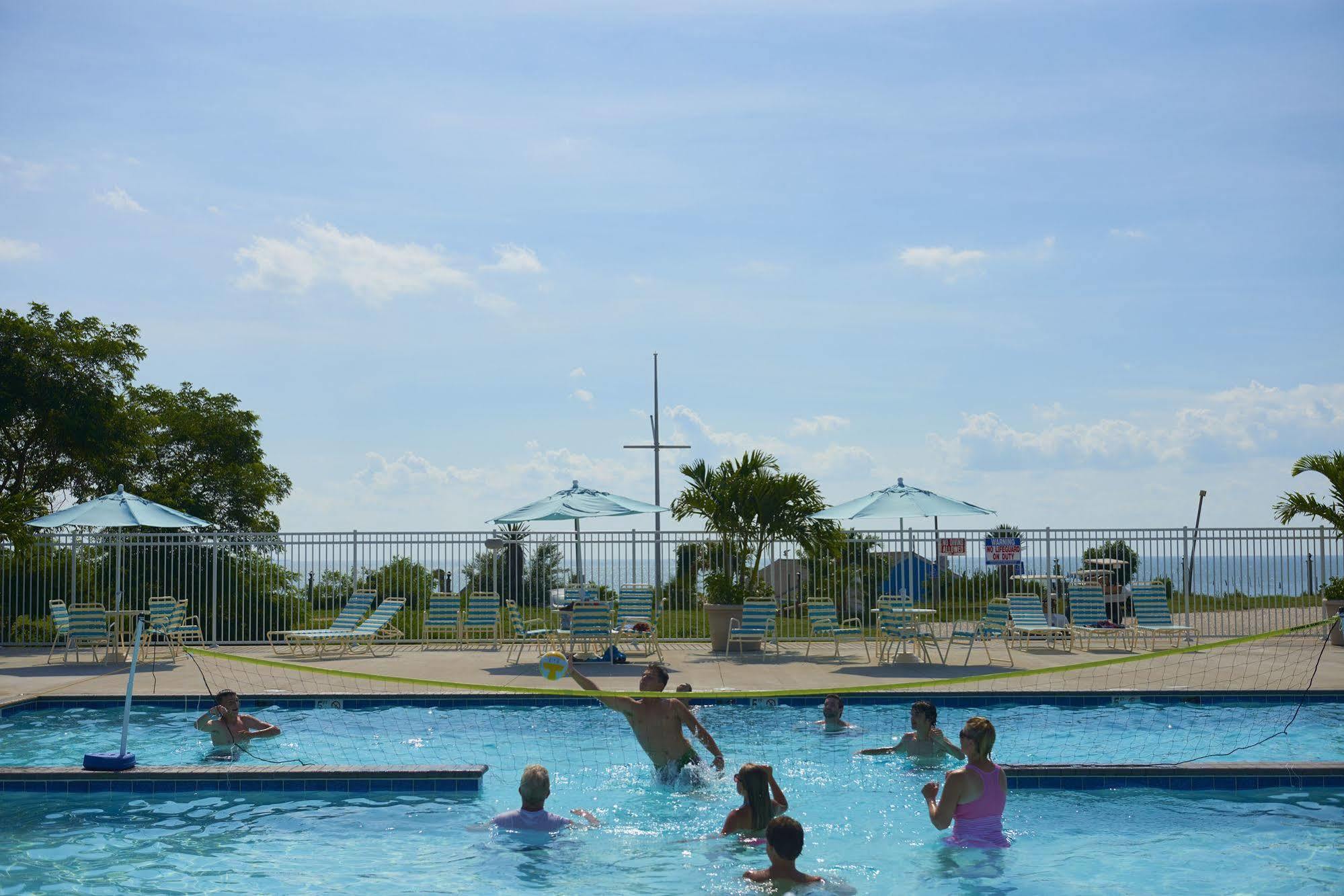 Sunset Beach Resort ケープ・チャールズ エクステリア 写真